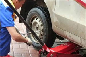 康定附近拖车24小时服务热线电话