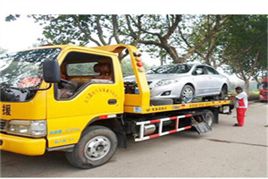 康定附近24小时汽车拖车服务热线